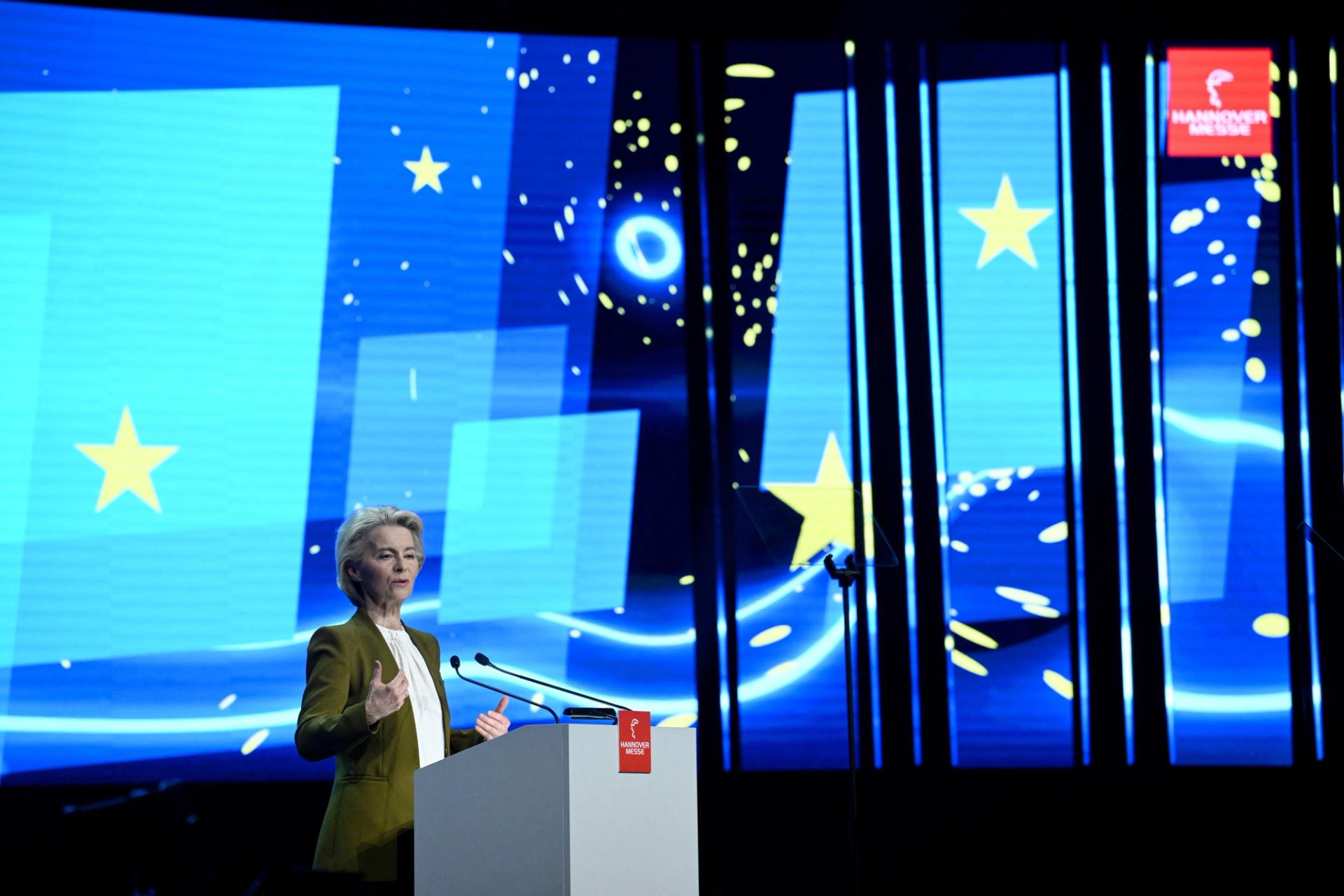 European Commission President Ursula von der Leyen speaks during an opening ceremony of the industry trade fair Hannover Messe with a focus on carbon-neutral production, industries 4.0, energy for industry, artificial intelligence, hydrogen and fuel cells at the Congress Center, in Hanover, Germany April 21, 2024. REUTERS/Annegret Hilse