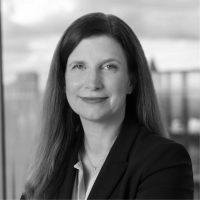 Dr. Bettina Orlopp