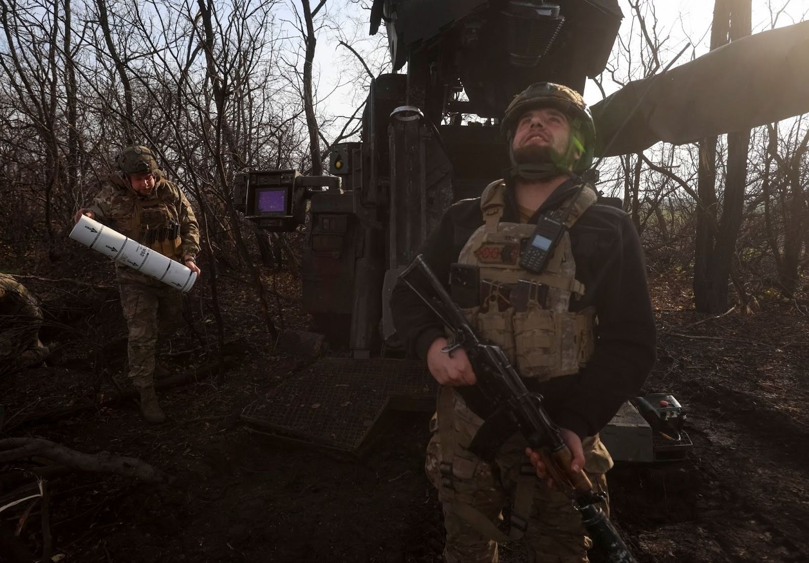 Ukrainian servicemen. 