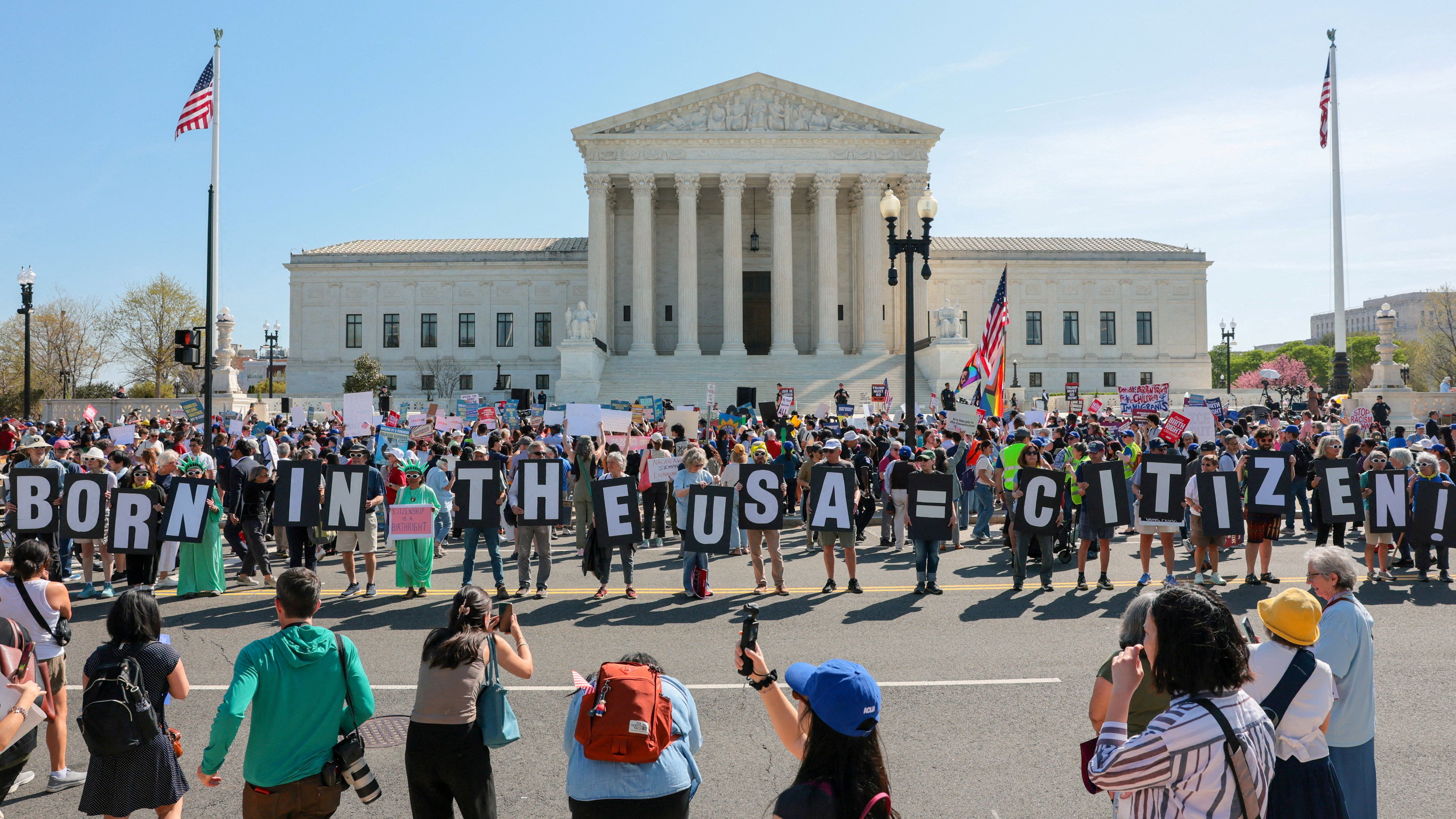 Protests outside the US Supreme Court