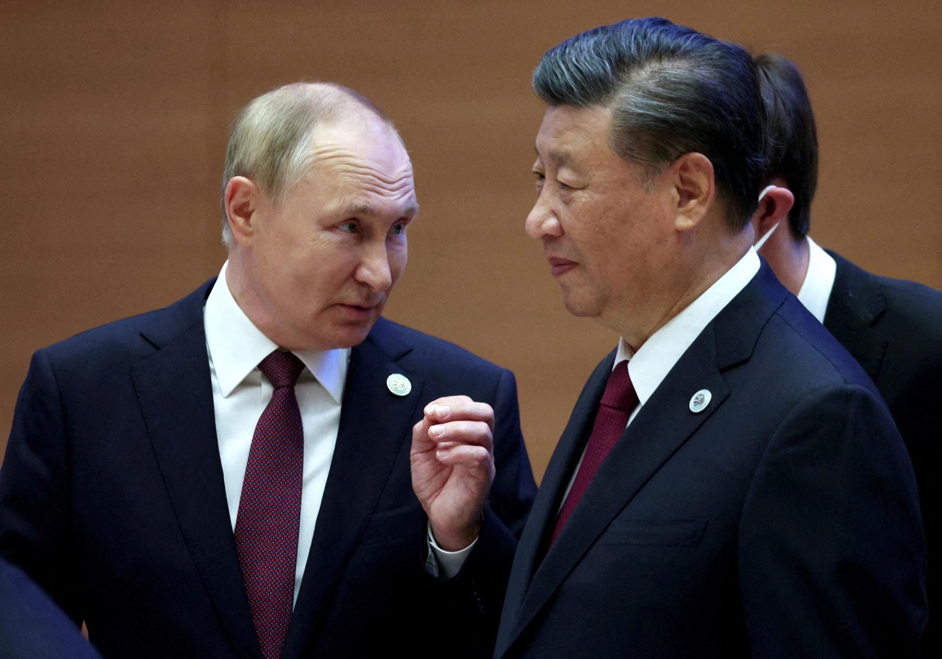 Vladimir Putin and Xi Jinping