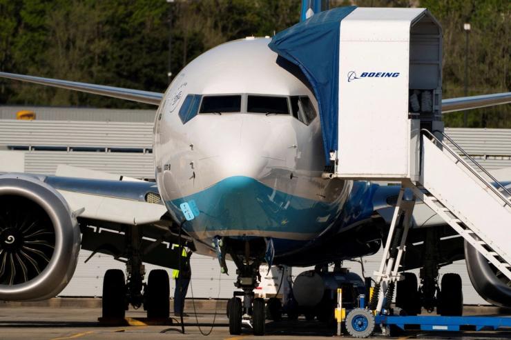 Boeing jet intended for use by a Chinese airline returns to Boeing Field