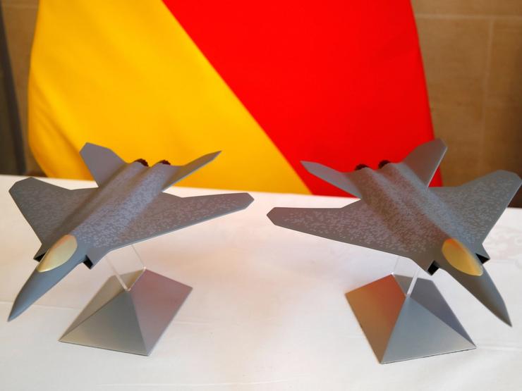 Scale models of the Franco-German-Spanish Future Combat Air System.