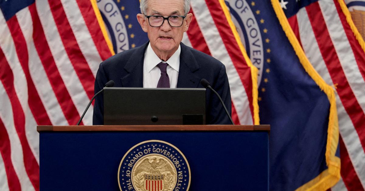 Stocks fall on Fed chair's pessimism