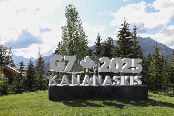 G7 summit logo in Canada