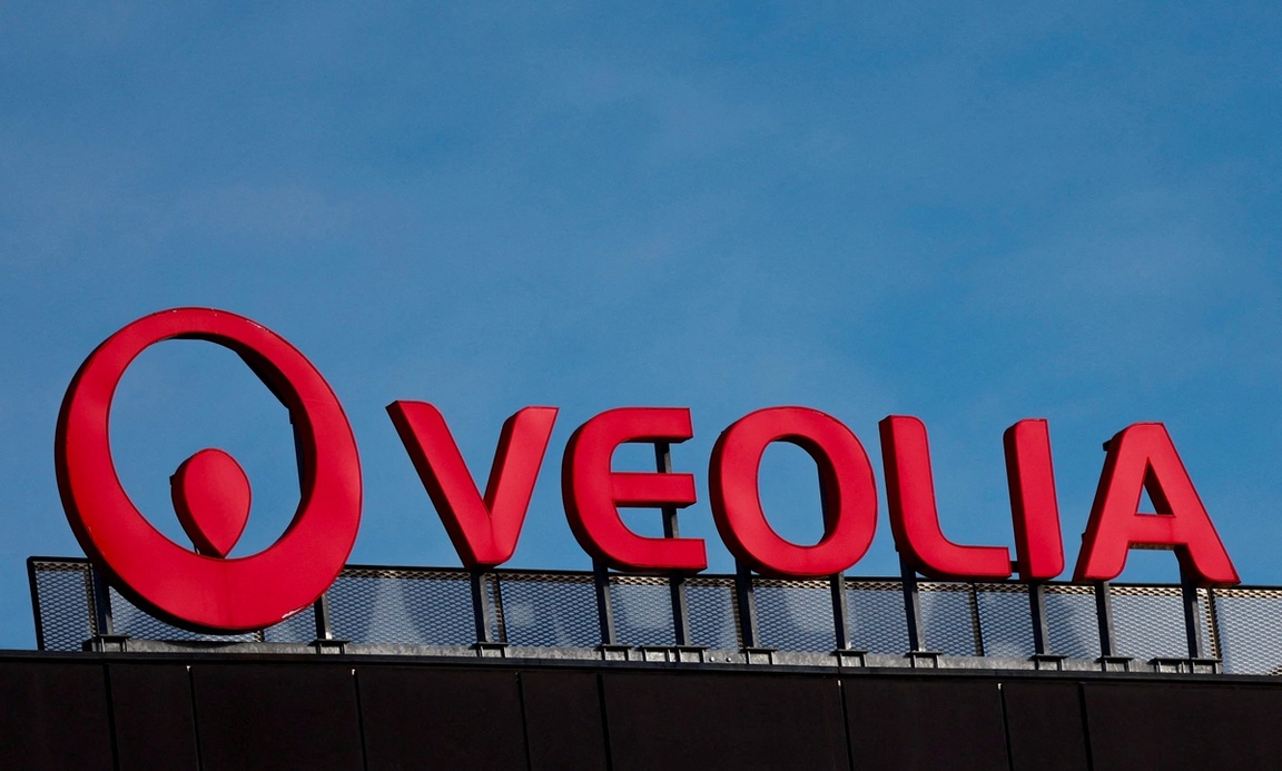 The logo of Veolia.