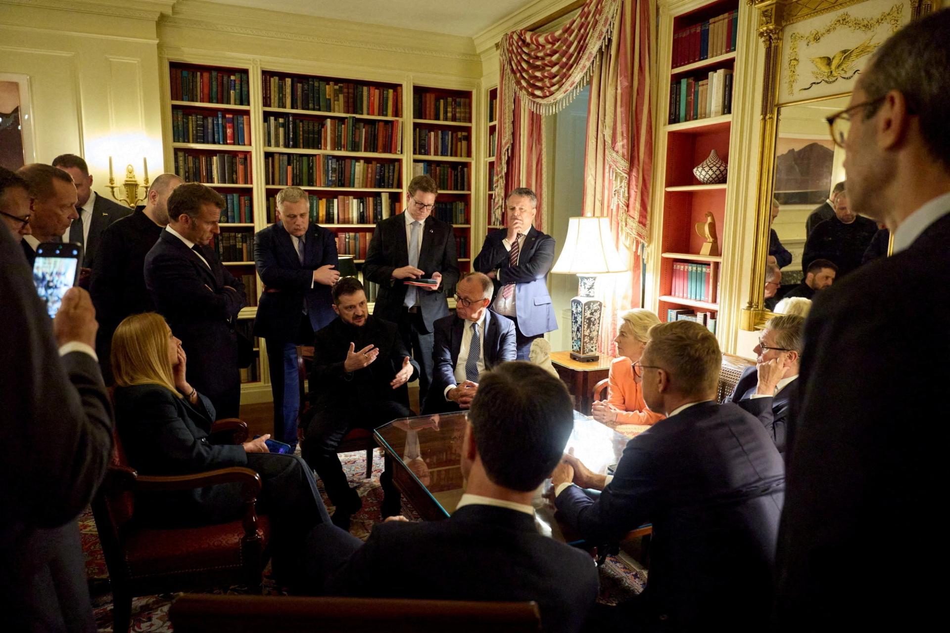 Ukrainian President Volodymyr Zelenskyy speaks with French President Emmanuel Macron, German Chancellor Friedrich Merz, Britain’s Prime Minister Keir Starmer, European Commission’s President Ursula von der Leyen, Italian Prime Minister Georgia Meloni, Finland’s President Alexander Stubb and NATO’s Secretary General Mark Rutte,