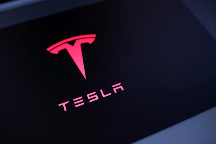 Tesla logo