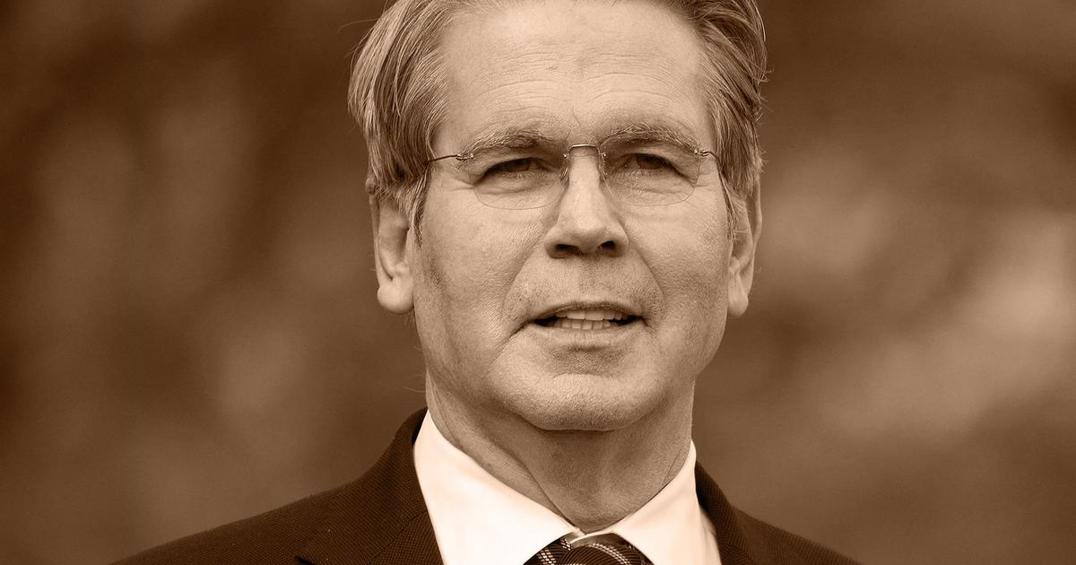 Is This the Most Disciplined Man in Trump’s Circle — or Just Another Hedge Fund Hawk in Disguise?