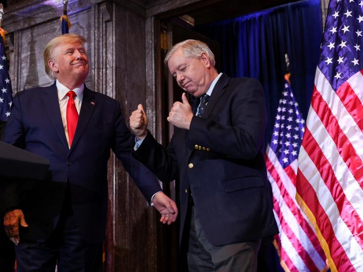 Lindsey Graham and Donald Trump in 2023