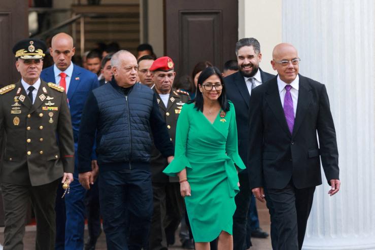Venezuela’s interim President Delcy Rodríguez (center).