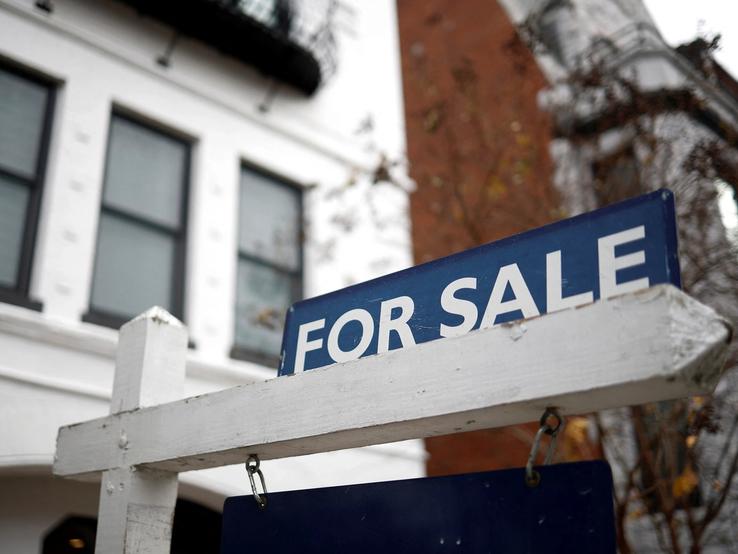 A housing for sale sign