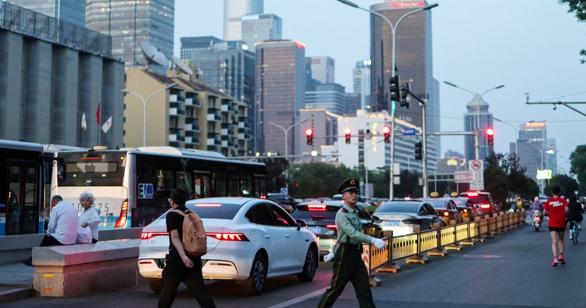 China tries to balances AI push with job displacement fears