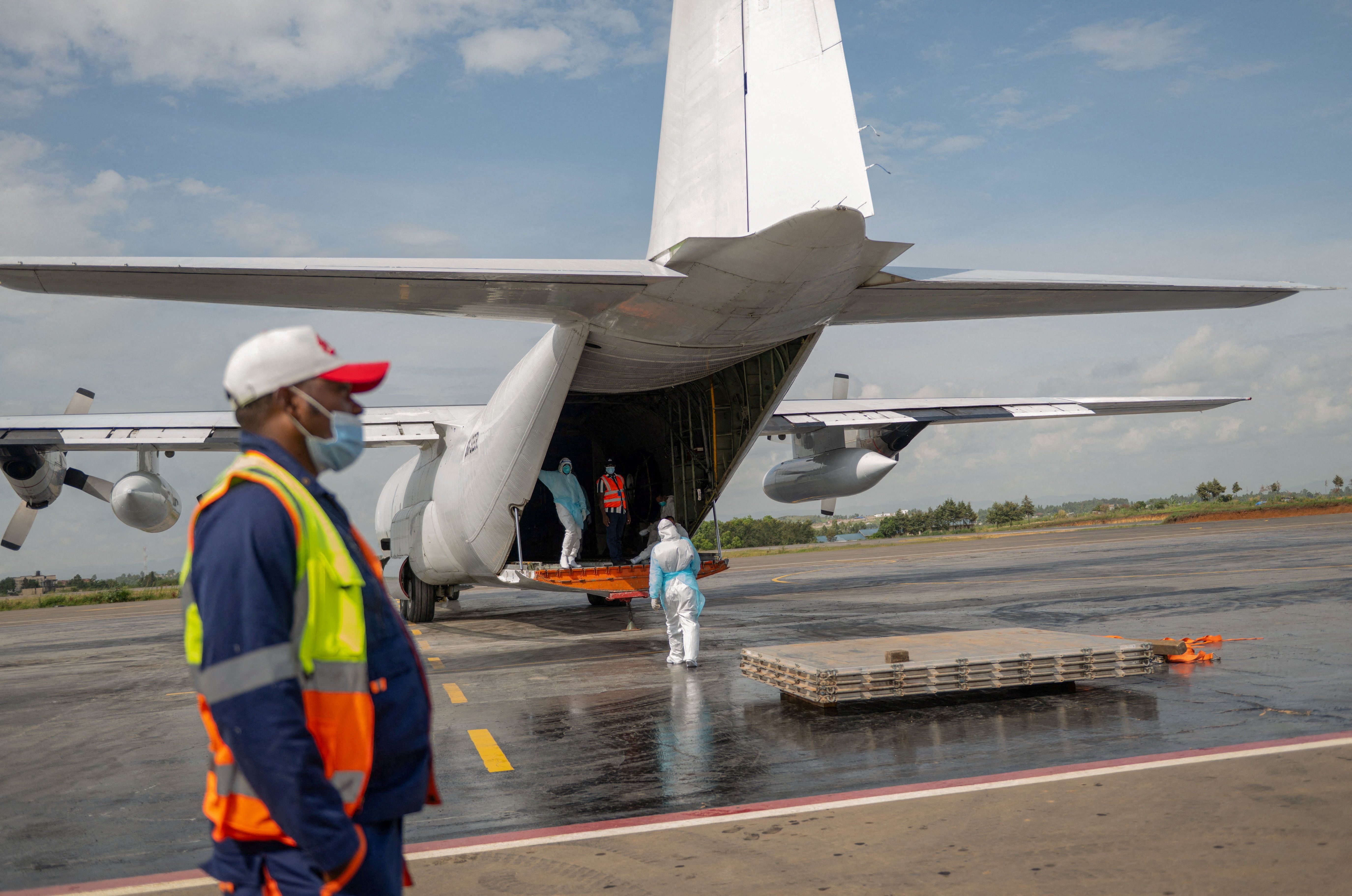 Aid being unloaded from a plane for the Ebola outbreak