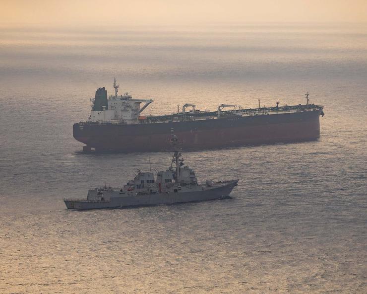 USS Rafael Peralta (DDG 115) near what the U.S. Central Command said was a vessel attempting to sail to an Iranian port.