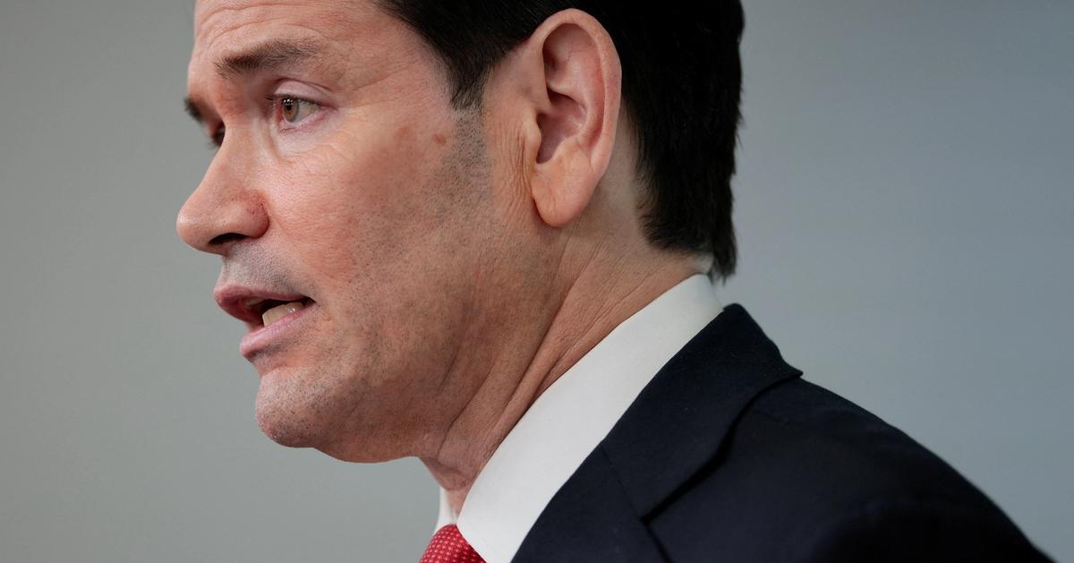 Rubio landet in einem schwierigen Moment in Italien.