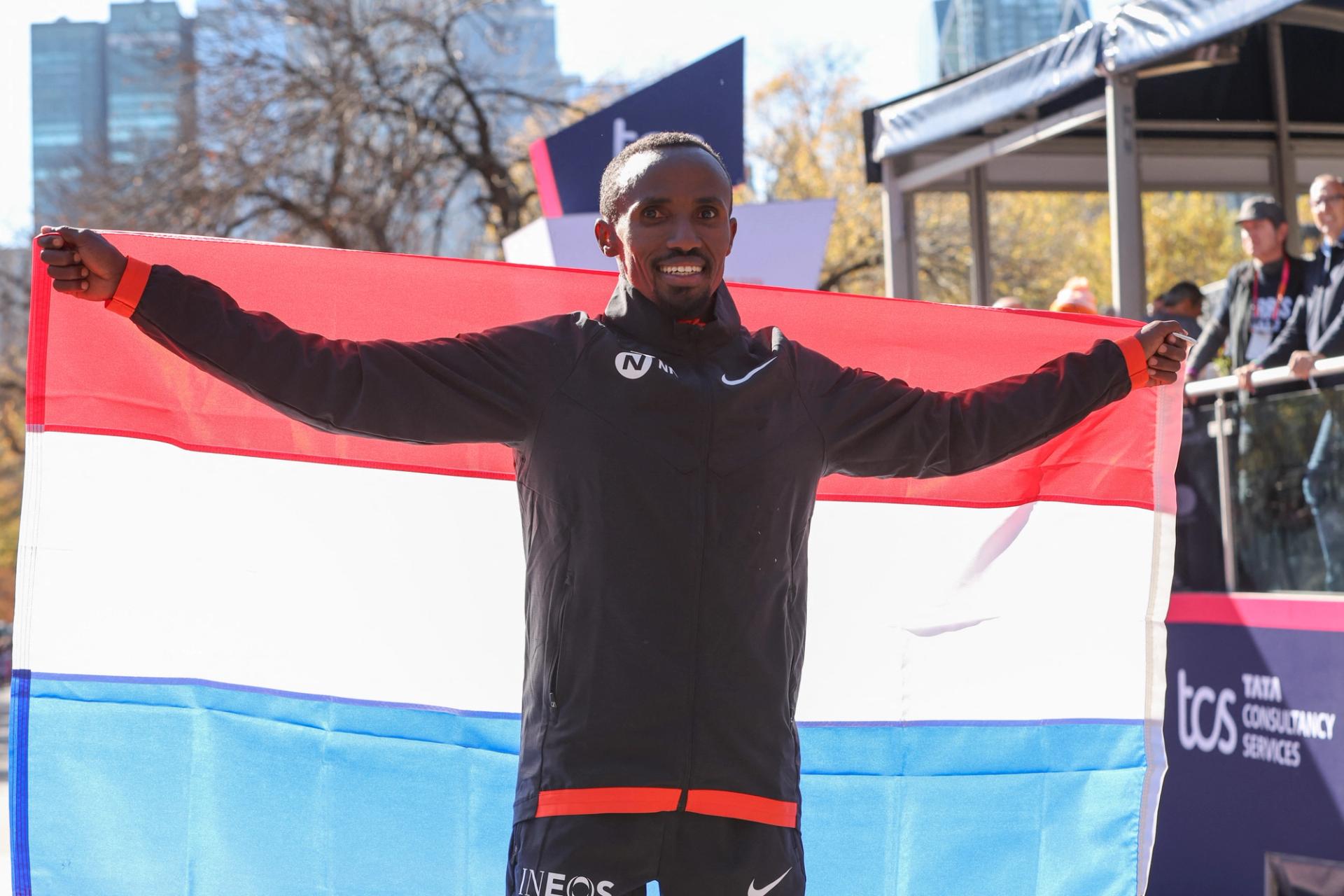 Abdi Nageeye at the finish line.