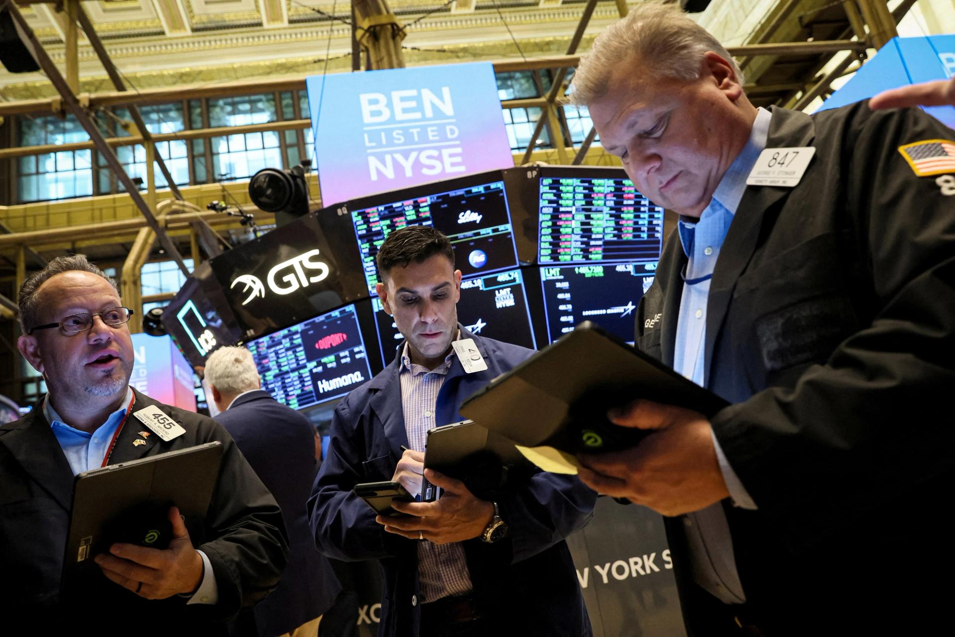 Traders on the New York Stock Exchange
