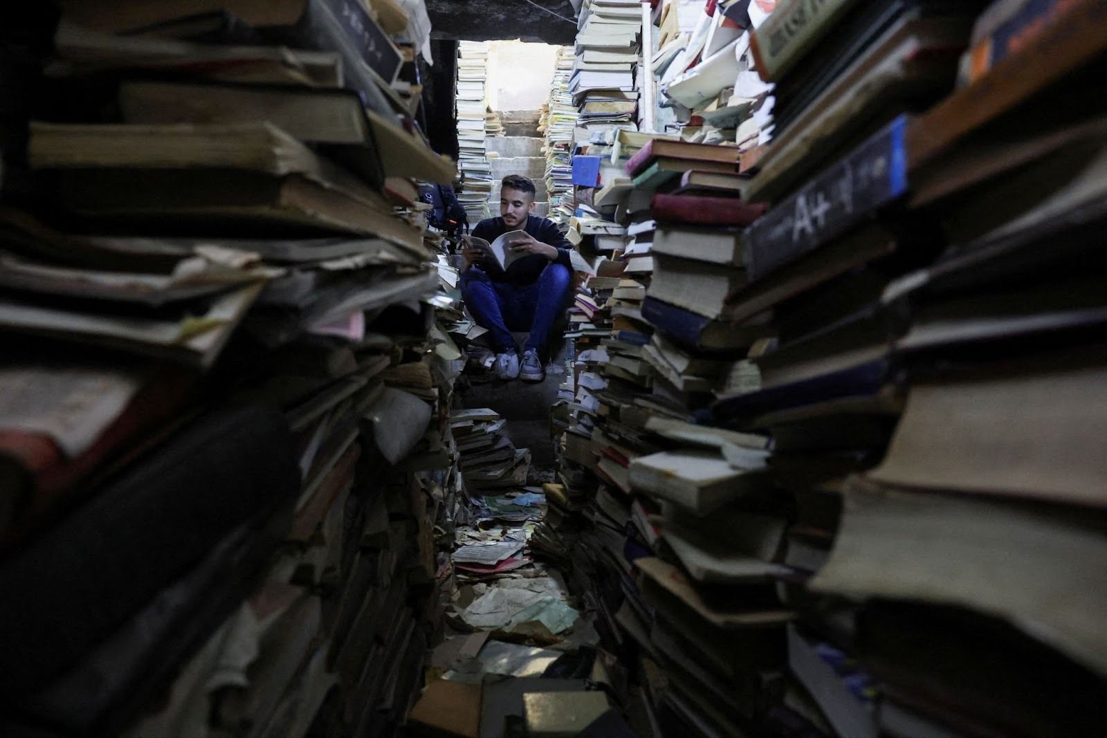 A bookseller in Iraq. 