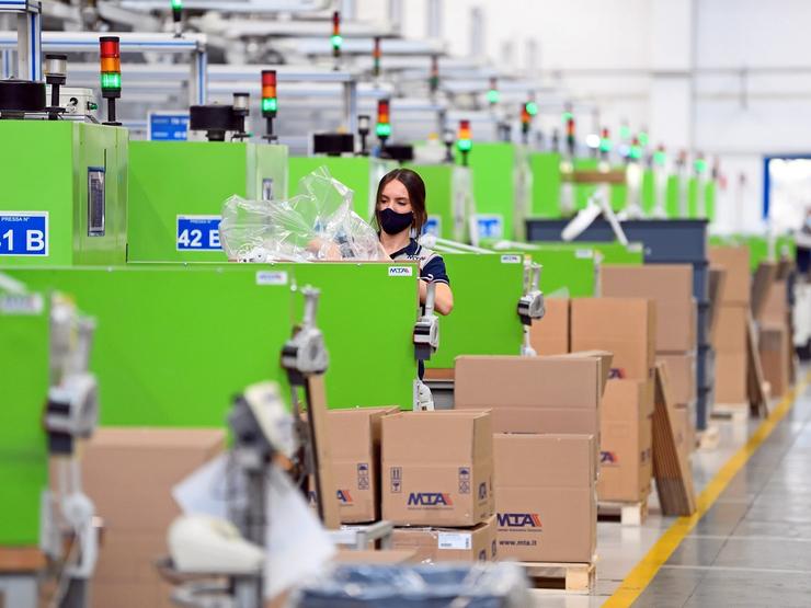 Worker at an MTA factory in Italy
