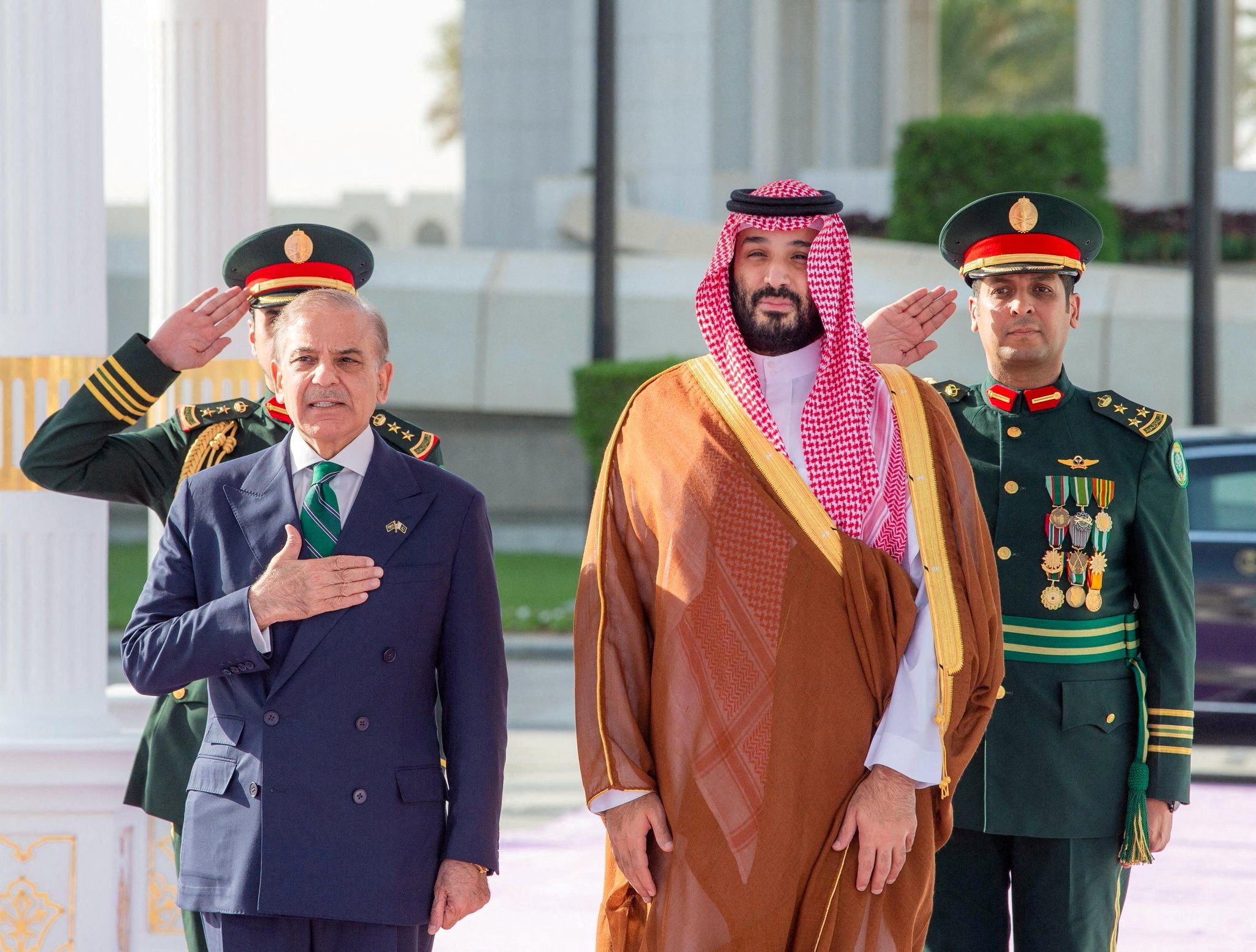 Saudi Crown Prince Mohammed bin Salman and Pakistan Prime Minister Shehbaz Shari. 