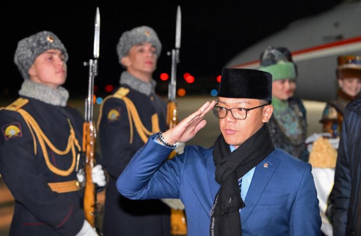 Indonesia’s Foreign Minister arrives at the recent BRICS summit in Russia.