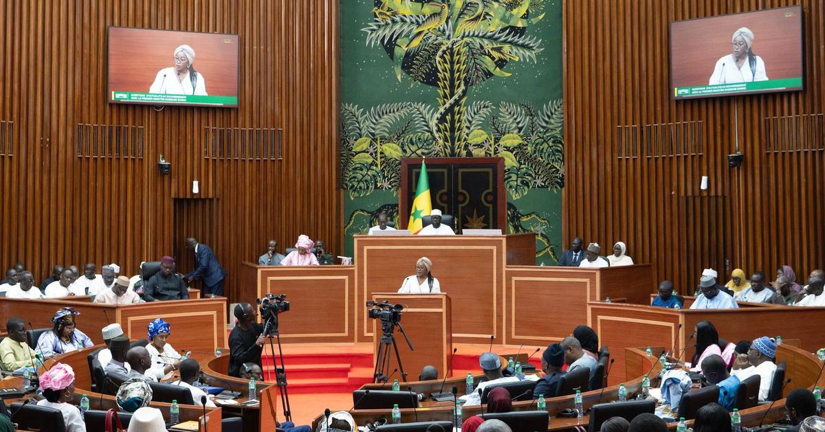 Senegal reshuffles cabinet to create ‘commitment and combat’ government