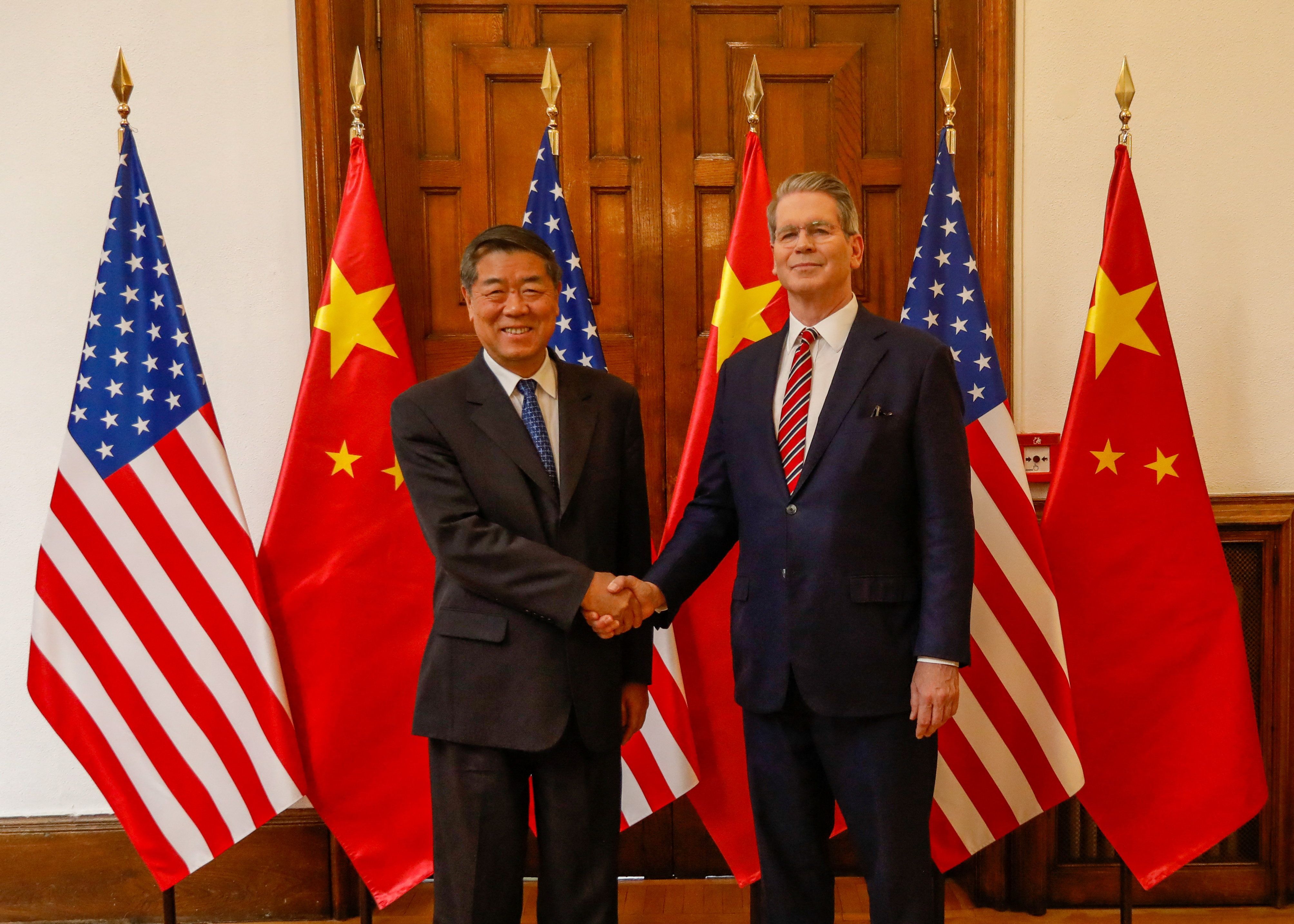 US Treasury Secretary Scott Bessent and Chinese Vice Premier He Lifeng.