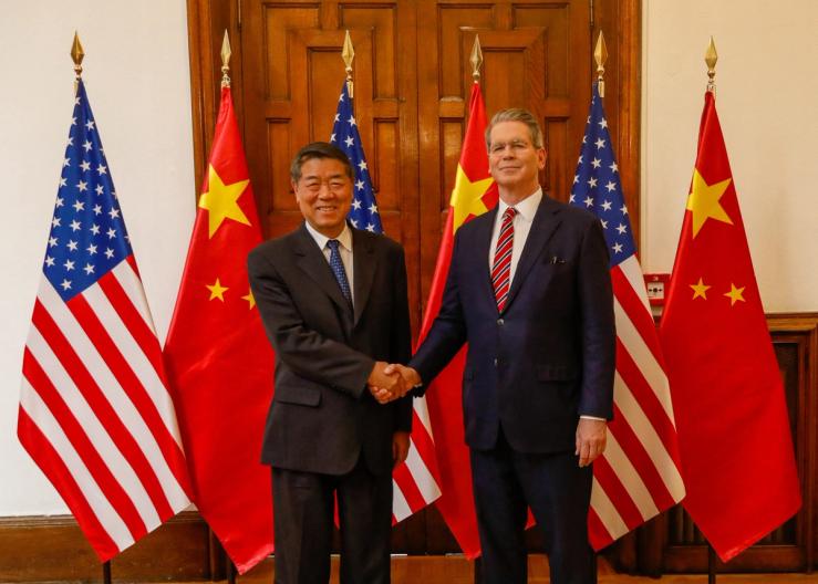 US Treasury Secretary Scott Bessent and Chinese Vice Premier He Lifeng.