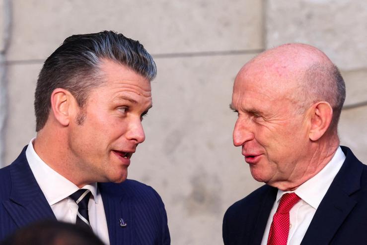 US Defense Secretary Pete Hegseth and British Defence Secretary John Healey.