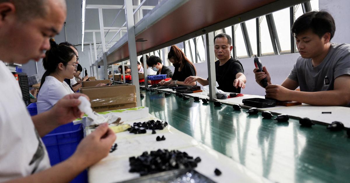 China’s industrial profits surge at fastest rate in two years