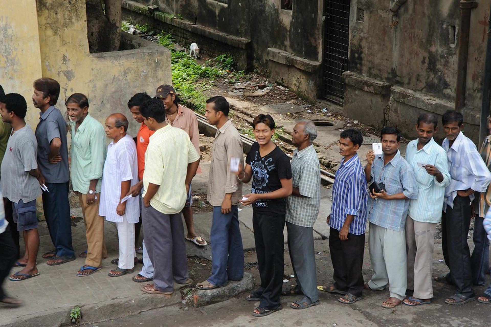 Indians queuing to vote in this year's election 