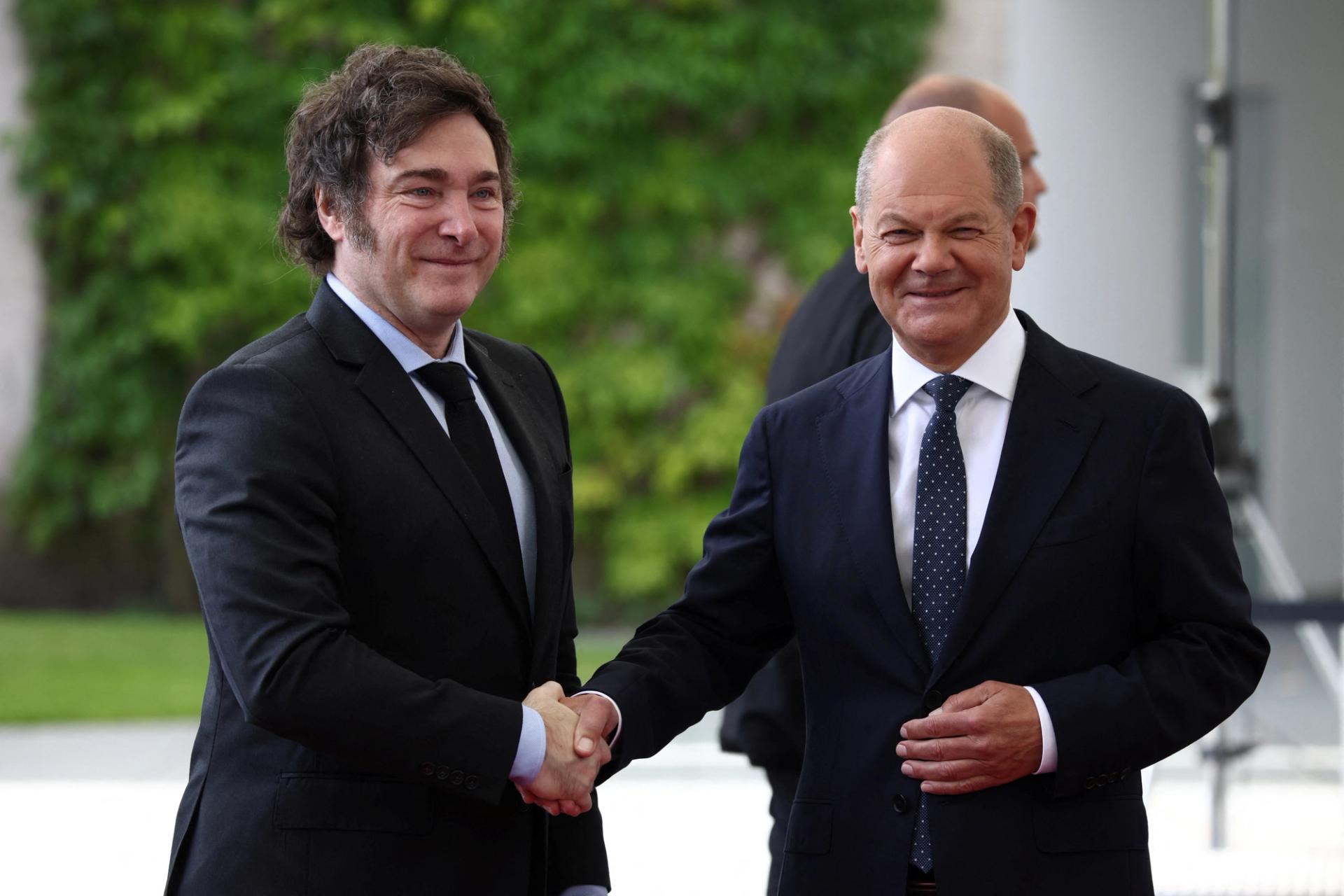 Javier Mili met with German chancellor Olaf Scholz on Sunday.