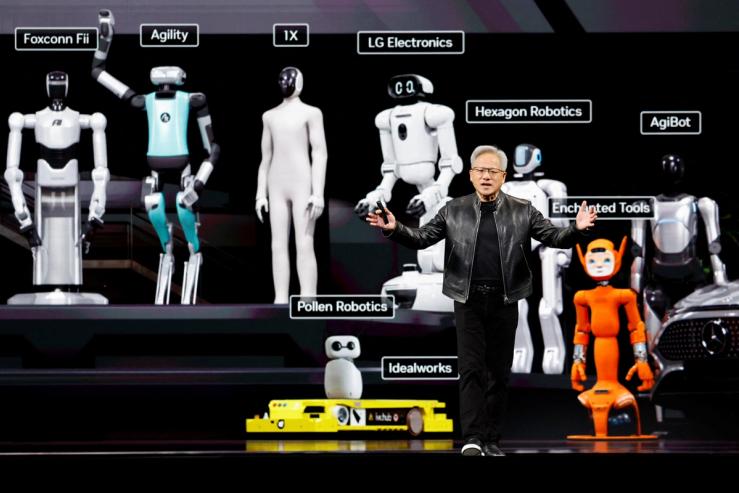 Nvidia CEO Jensen Huang gives a keynote presentation