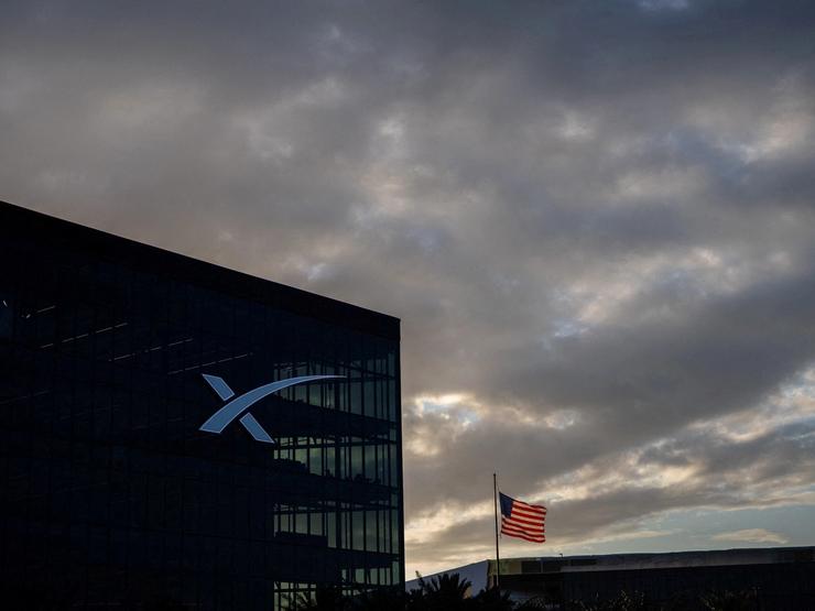 SpaceX logo.
