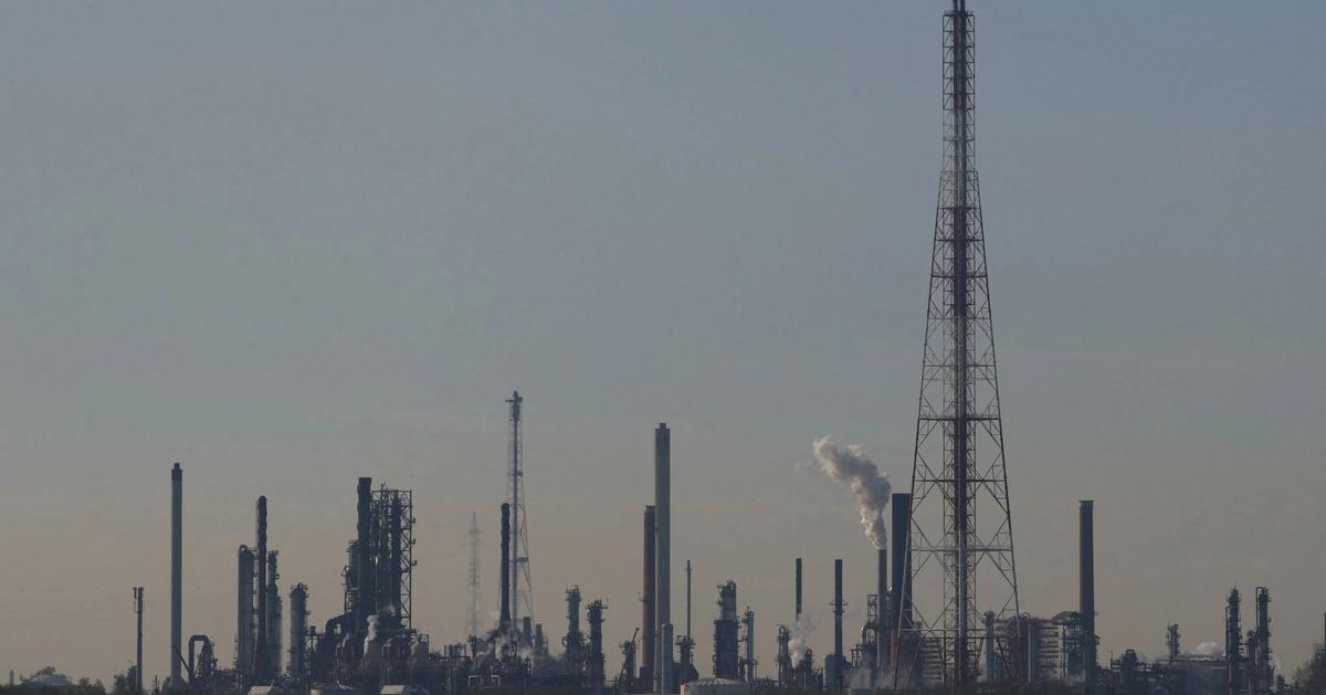 Oil, gas markets brace for more turmoil over Hormuz