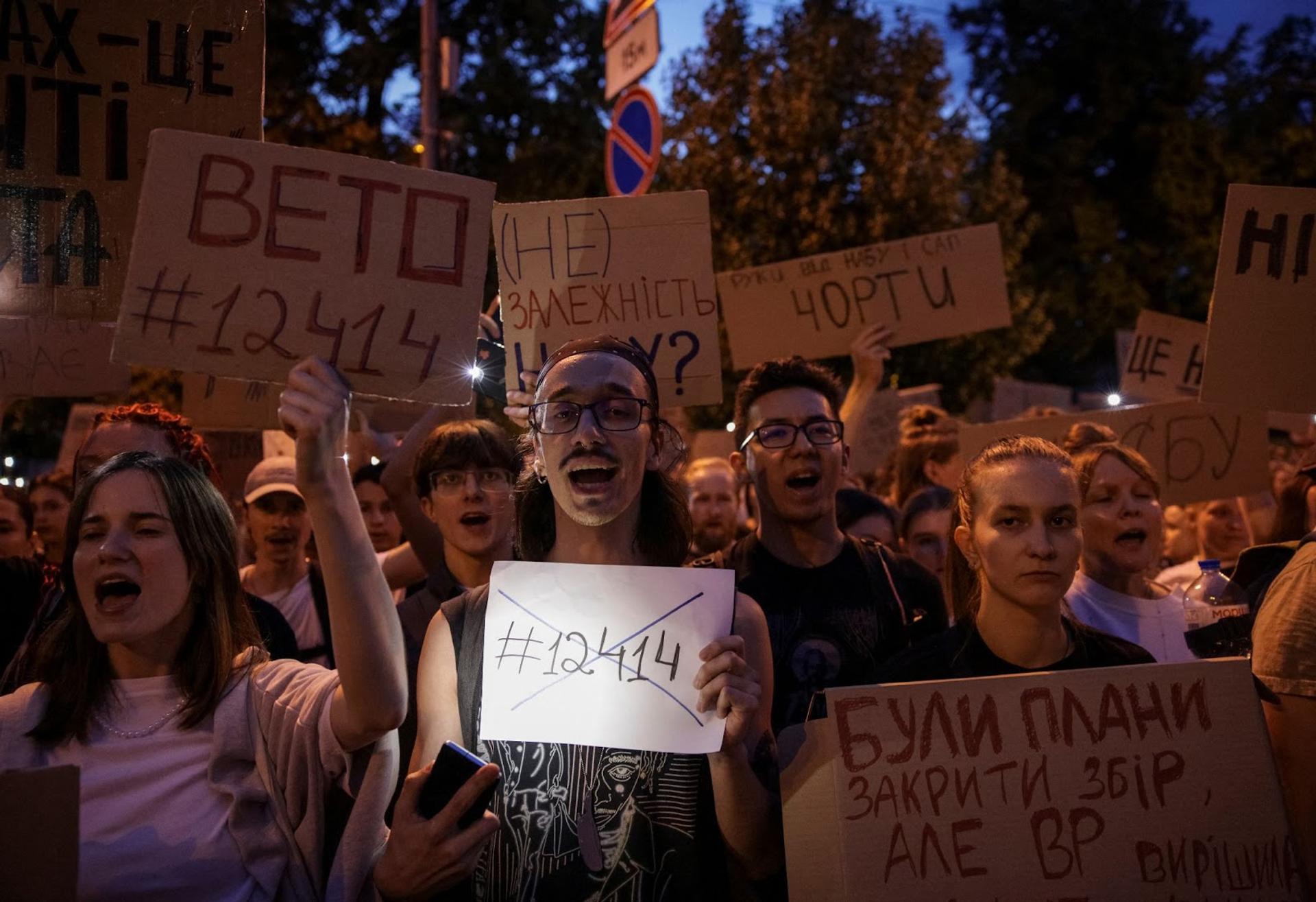 People protesting in Kyiv. 