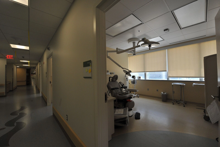 n An interior view of a patient room in Fort Belvoir Community Hospital Meadows Pavilion.