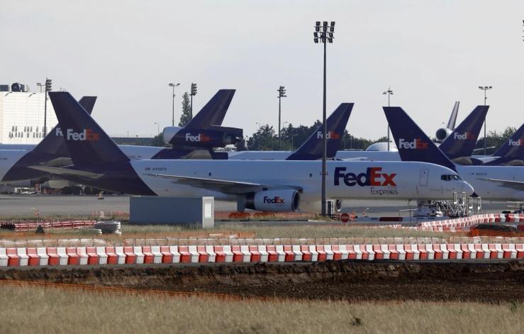 FedEx jets.