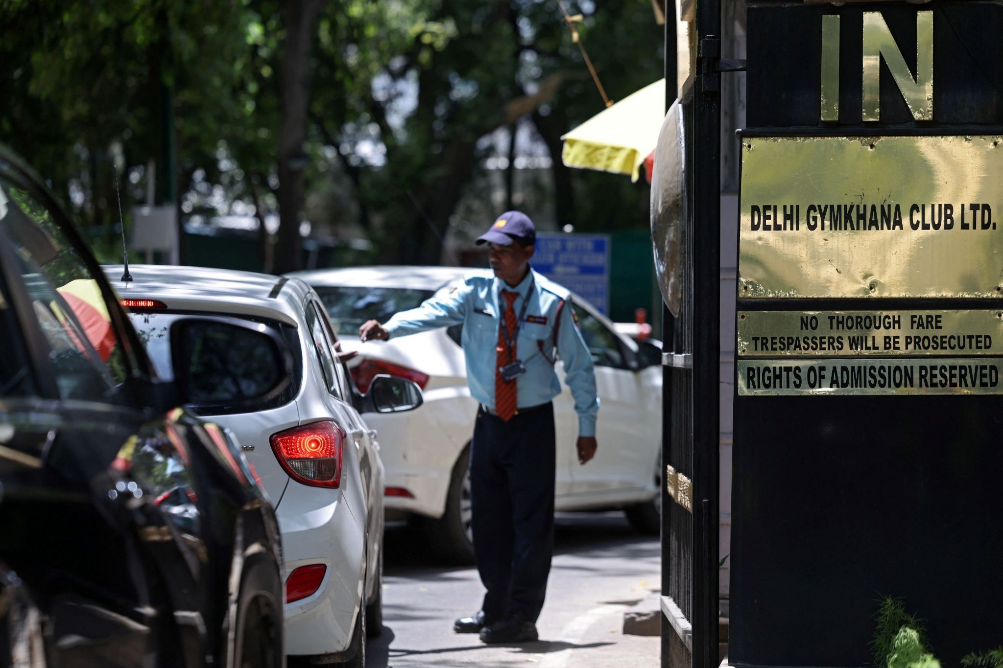 The entrance of the Delhi Gymkhana Club