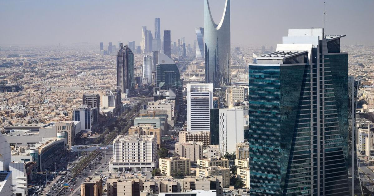 Saudi’s $320 billion pension fund plans management overhaul