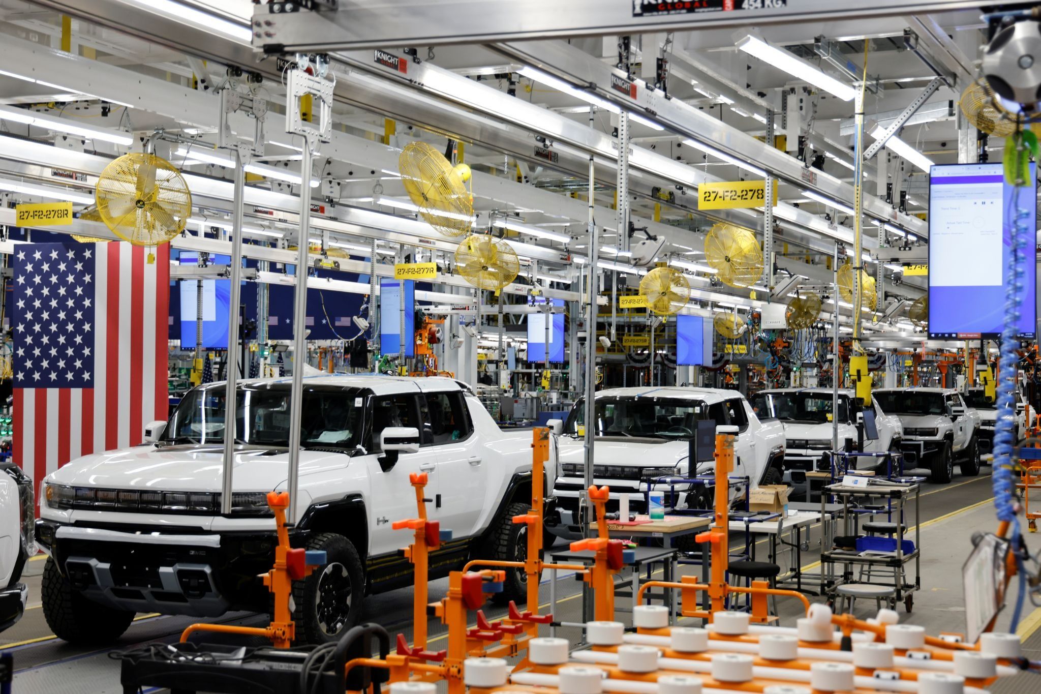 Electric Hummer vehicle assembly line