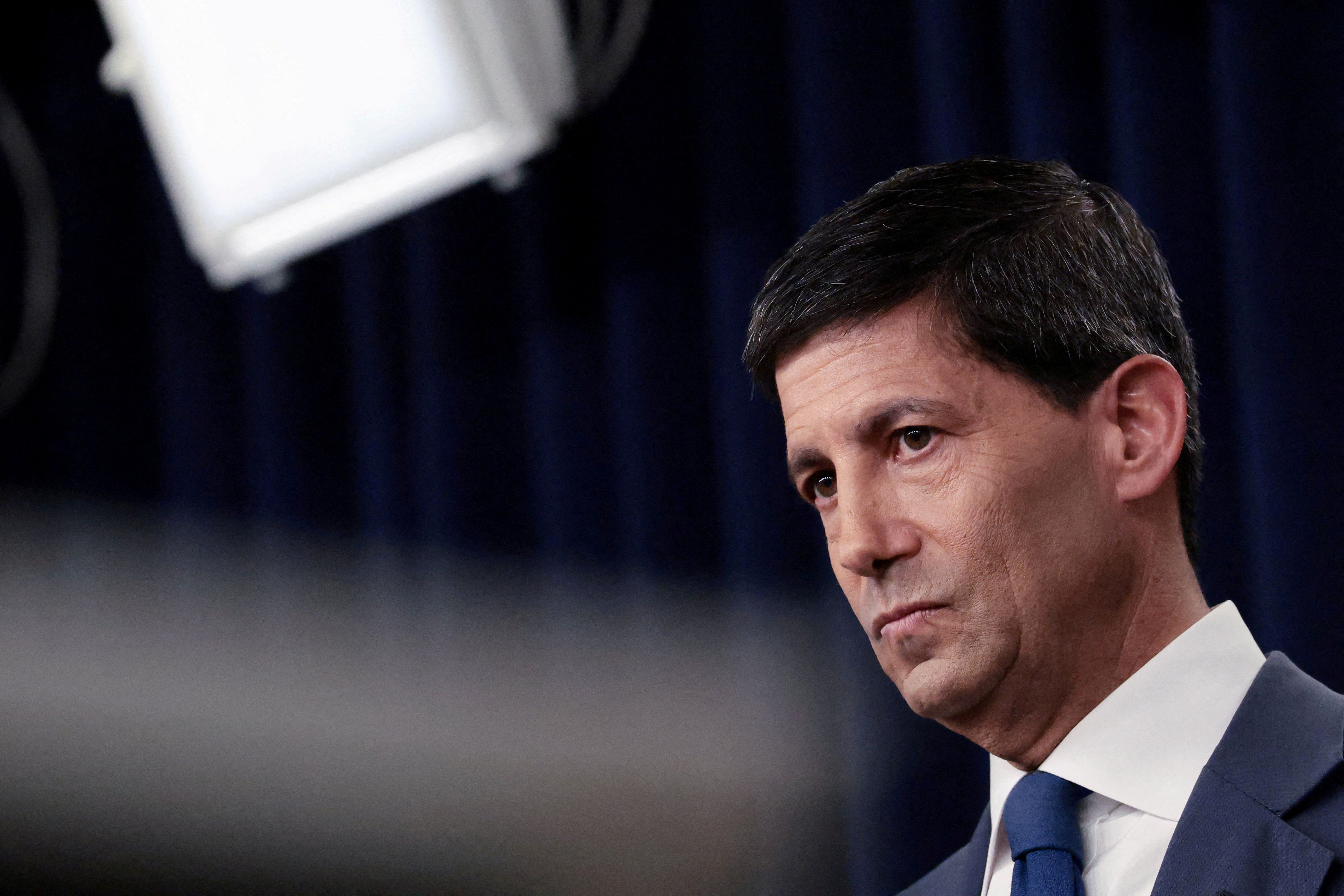 U.S. Federal Reserve Chairman Kevin Warsh holds a press conference following a two-day meeting of the Federal Open Market Committee (FOMC), as the Federal Reserve holds interest rates steady, at the Federal Reserve, in Washington, D.C.