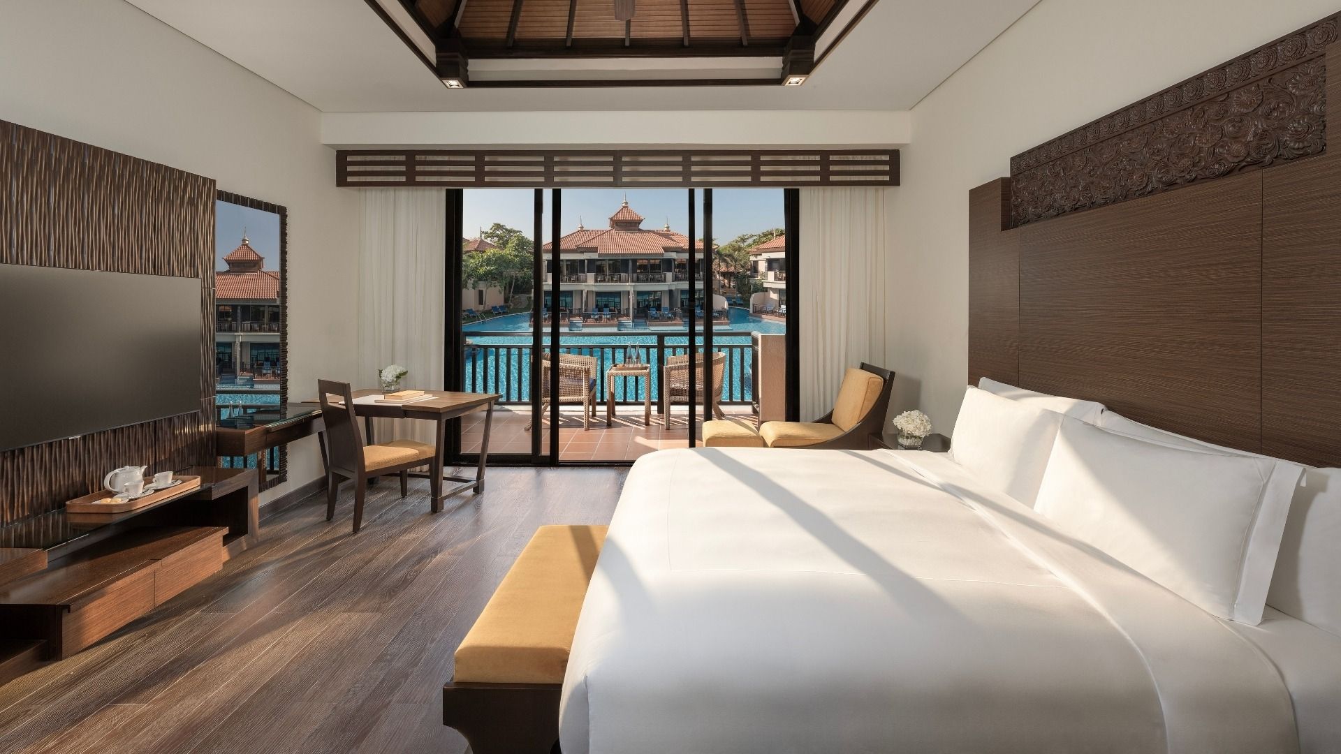 Photo of a room in Anantara The Palm hotel.