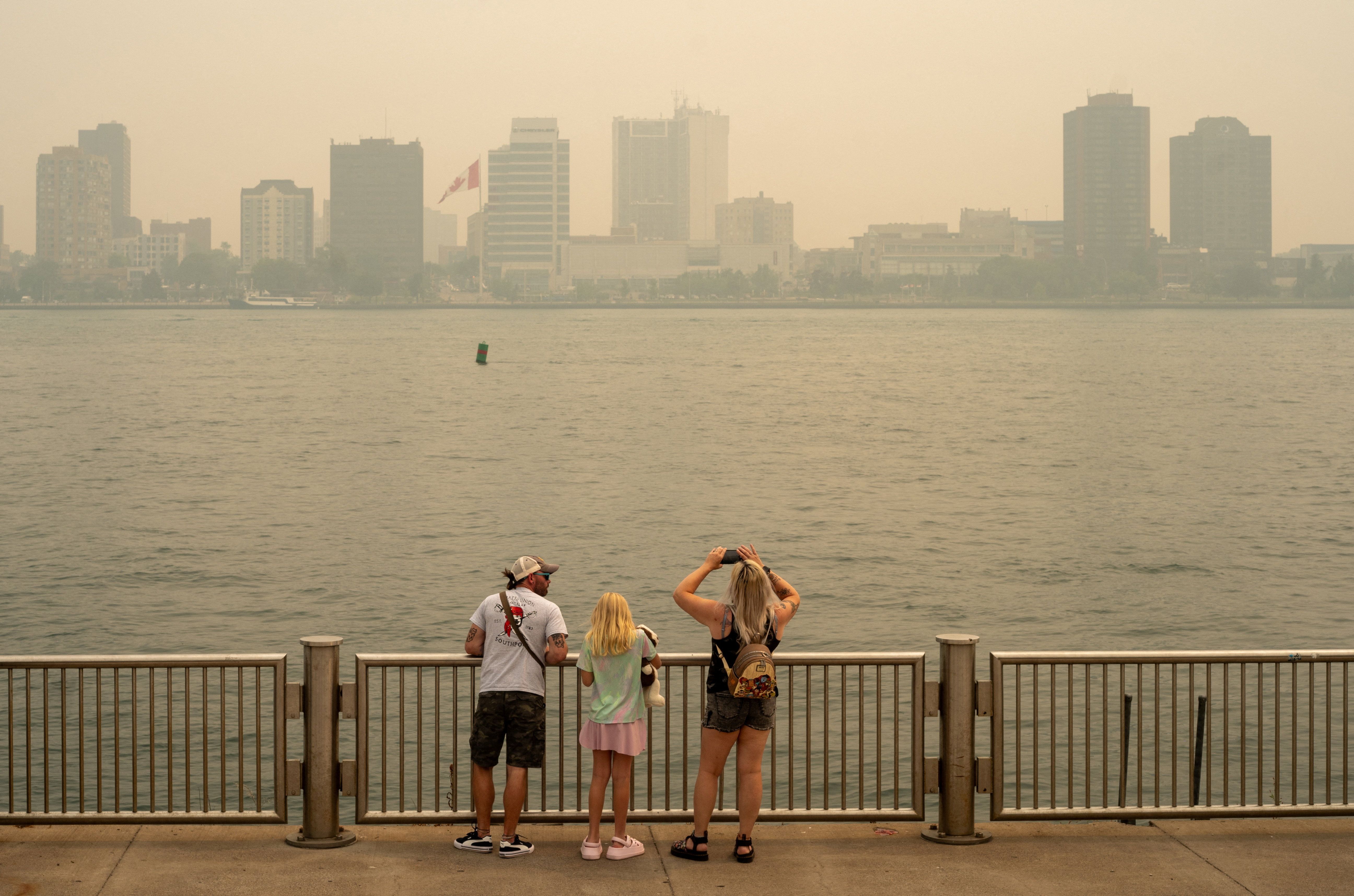 Smoke in Detroit 