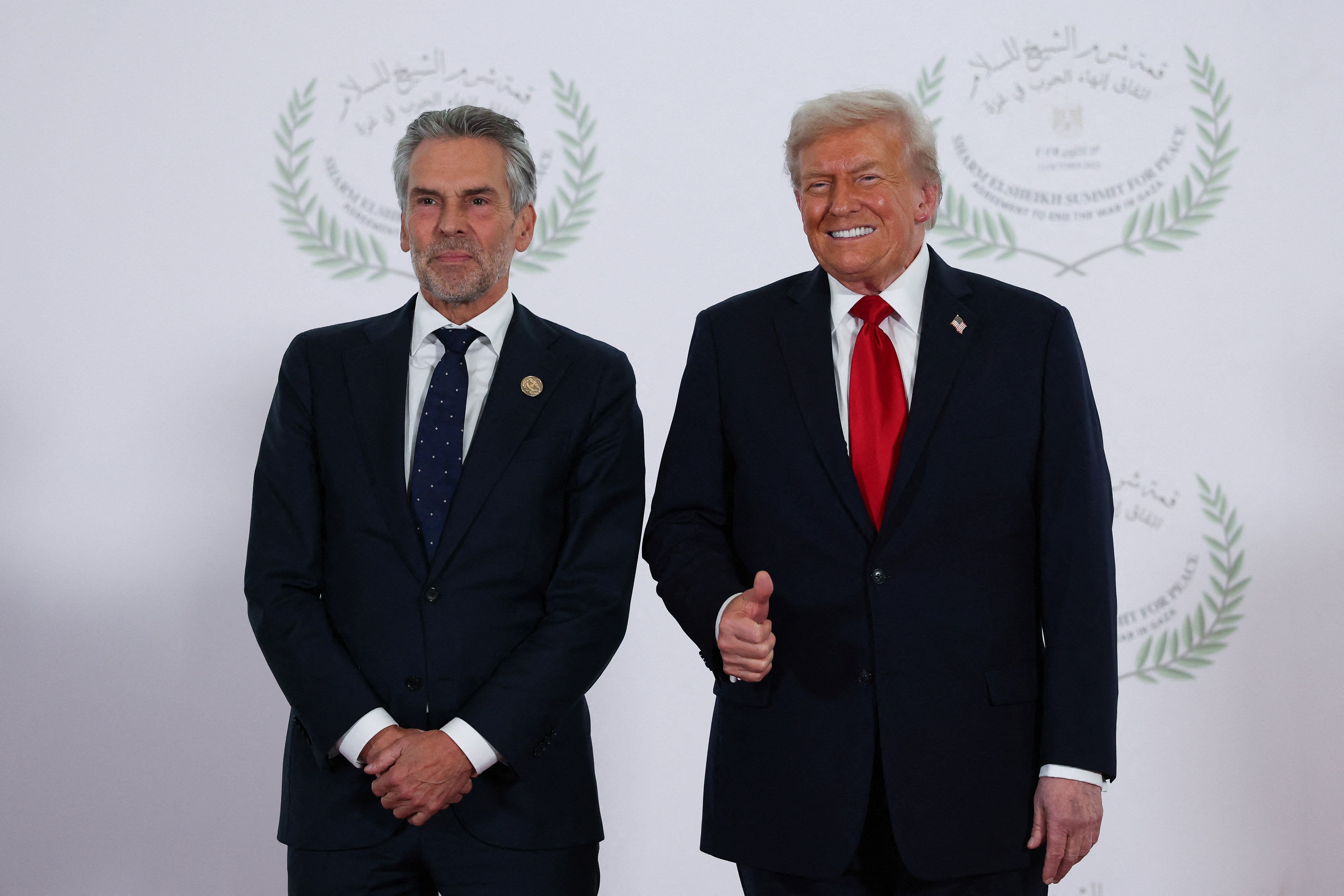 US President Donald Trump and Dutch Prime Minister Dick Schoof.