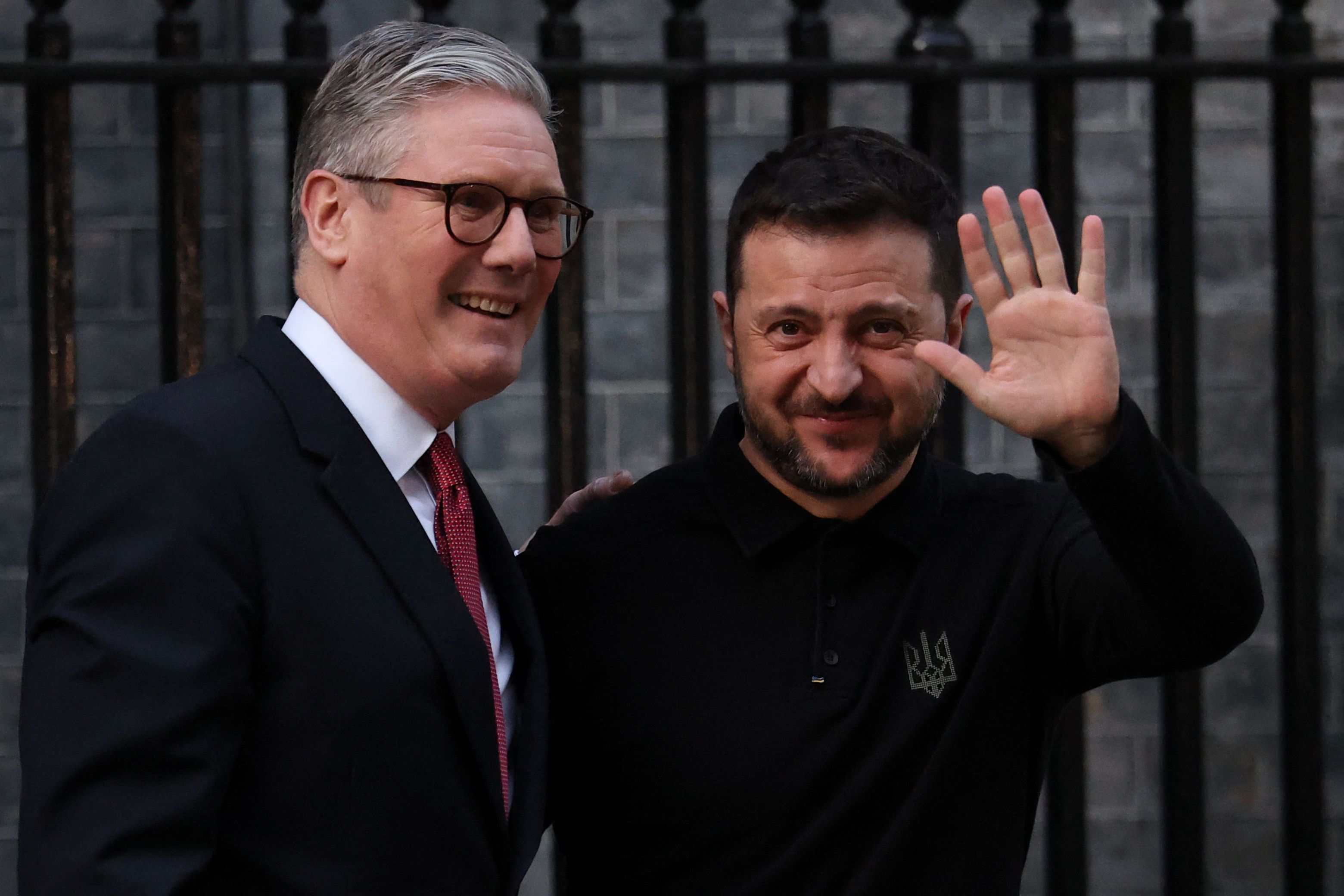 Volodymyr Zelenskyy and Kier Starmer