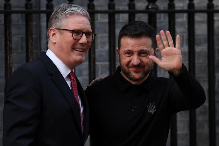 Volodymyr Zelenskyy and Kier Starmer