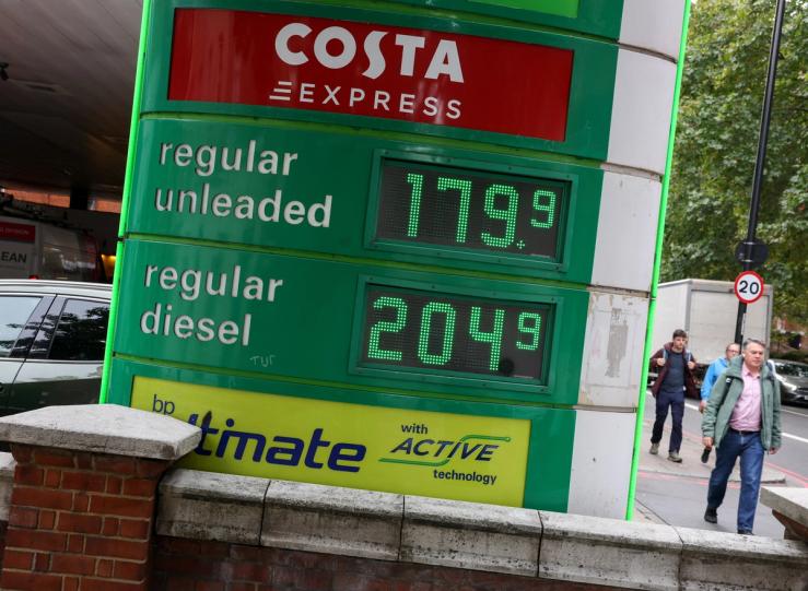 British prices per liter for unleaded and diesel fuel.