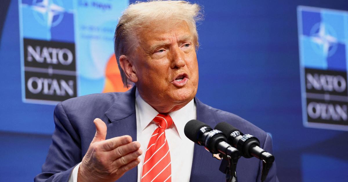 Trump said to lean toward striking Iran over deadly protests